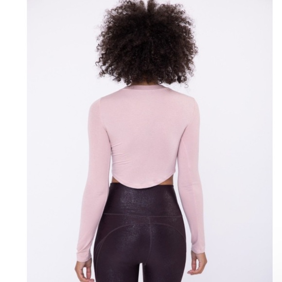 New Mono B Long Sleeve Side Swoop Crop Top Color Rose Size Large - Picture 4 of 10